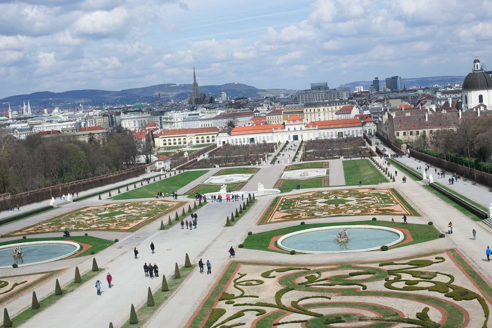 Belvedere Wien.jpg